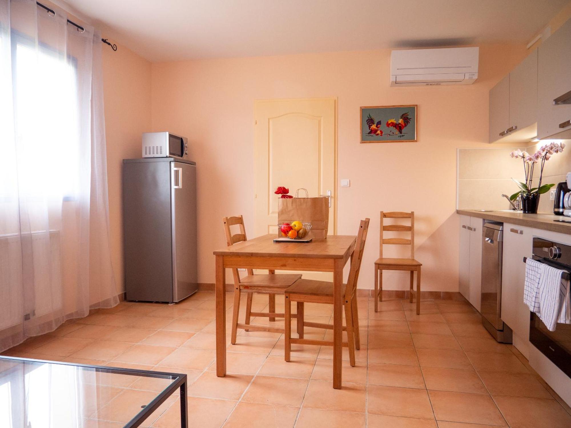 Gites Et Roulottes Au Domaine De La Trille Sainte-Foi Zimmer foto